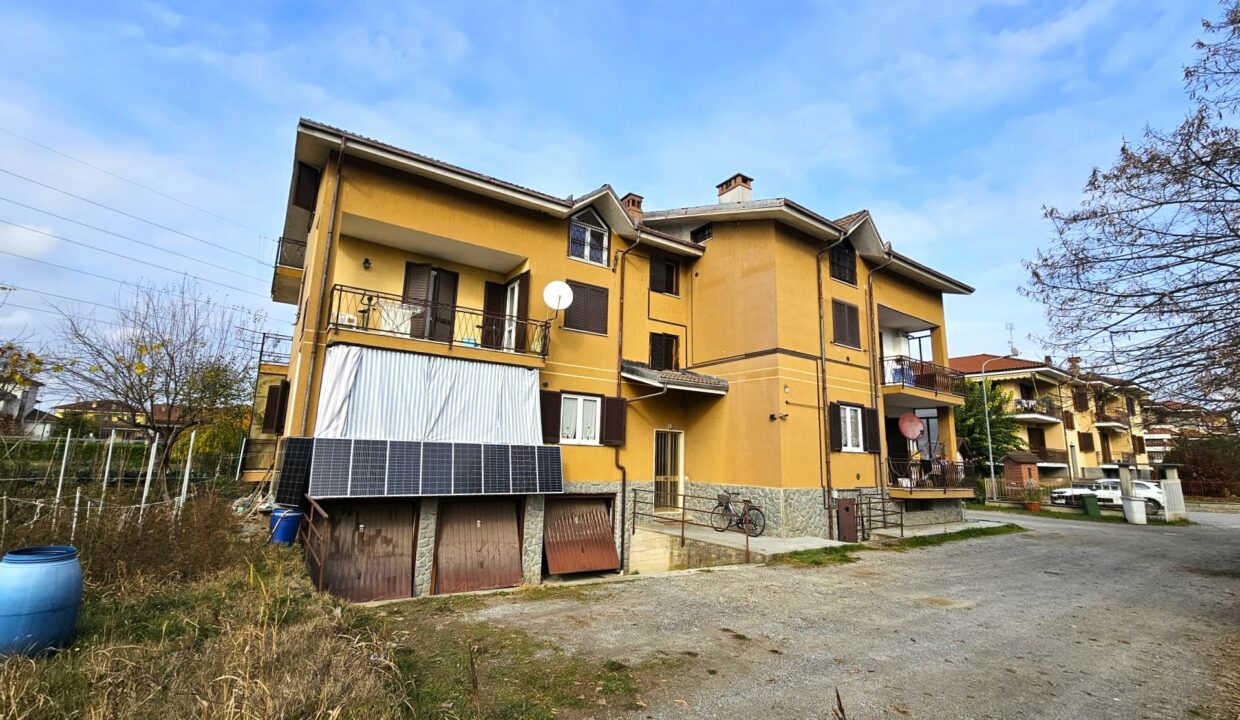 VIA XXV APRILE